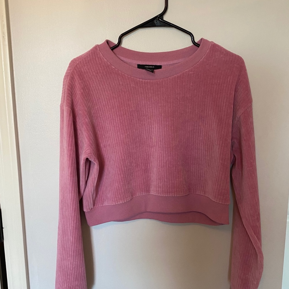 pink sweater crop top